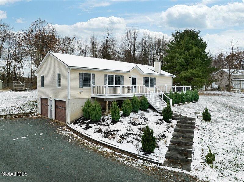 2nd image of 63 Methodist Farm Road