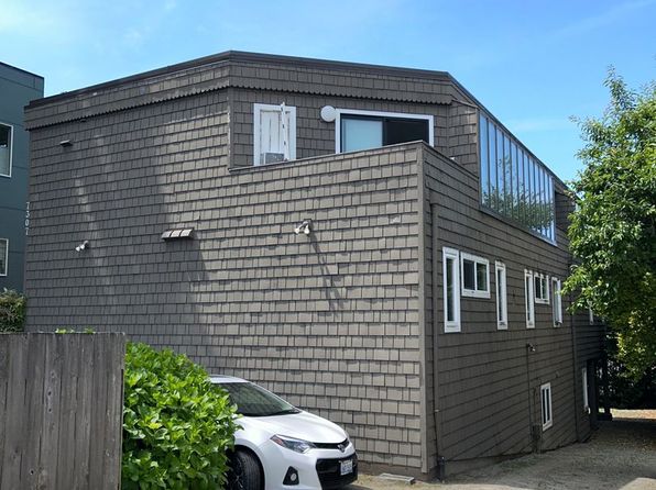 7307 Bainbridge Pl SW APT 4