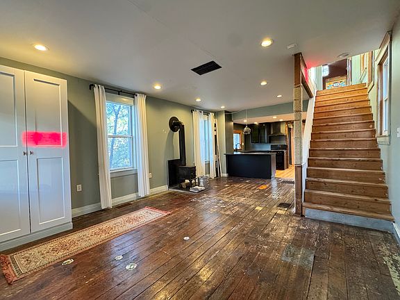 2nd image of 1539 Madison Ave