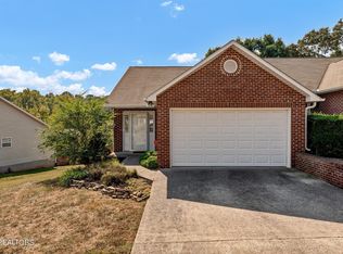 2426 Glen Meadow Rd, Knoxville, TN 37909
