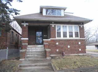 130 E 124th St, Chicago, IL