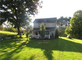 31 Chappel Hill Rd, Grand Valley, PA 16420