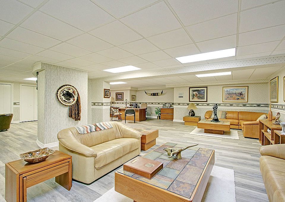 1st image of 1201 Creekview Ct