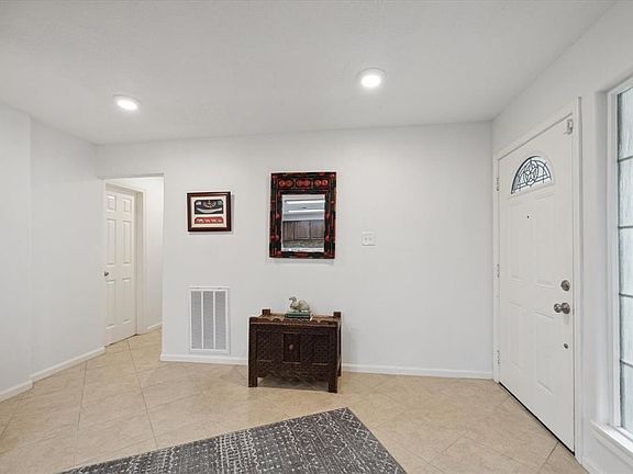 5th image of 22114 Goldstone Dr