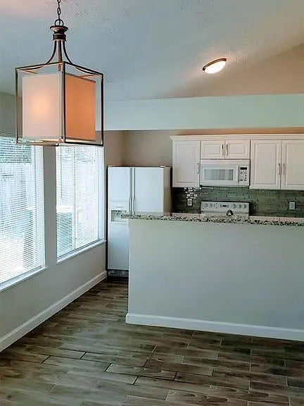 19246 Cypress River Dr — Photo 17