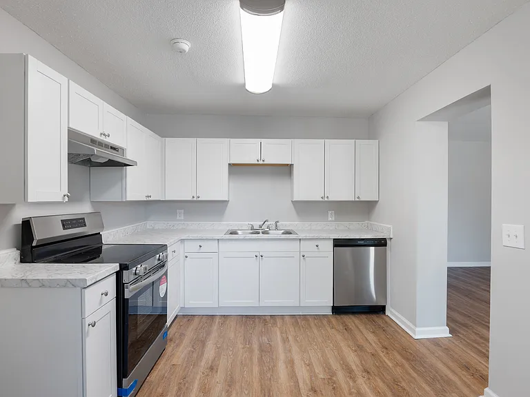 102 Burdock Cir — Photo 10