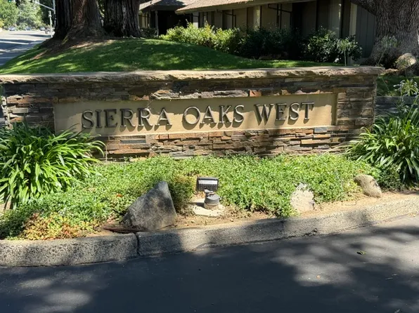 2472 American River Dr, Sacramento, CA 95825