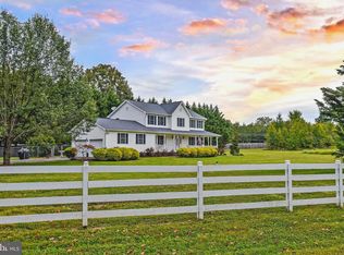 14020 Petzold Dr, Waldorf, MD 20601