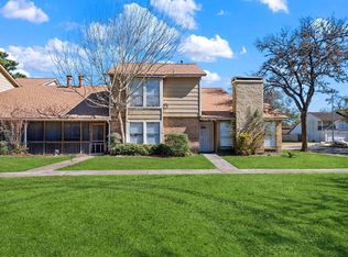 12207 W Village Dr Unit D, Houston, TX 77039