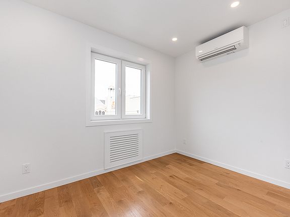 5th image of 23-33 33rd St #2