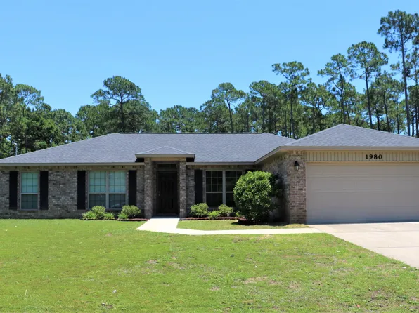 1980 Salamanca St, Navarre, FL 32566
