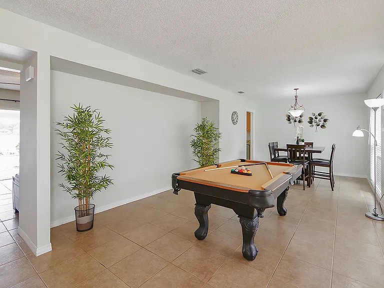8318 Palma Vista Ln — Photo 12