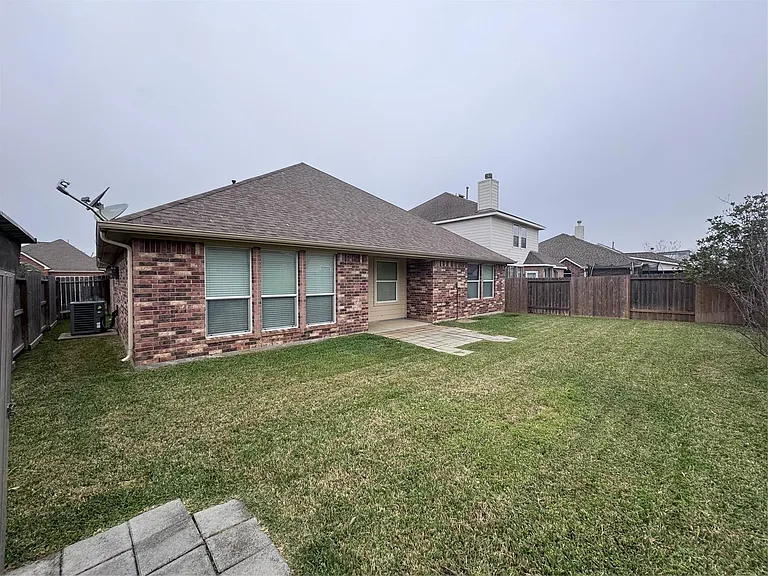 9023 Kinnel Ln — Photo 24