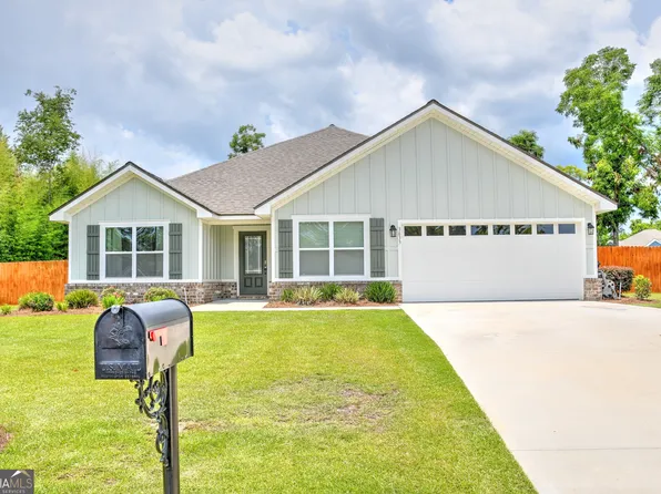 3633 Seedling Ln, Valdosta, GA 31601