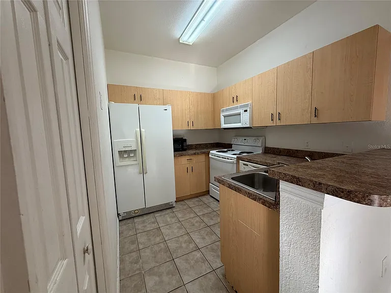 353 Port Pleasant Dr #353 — Photo 6