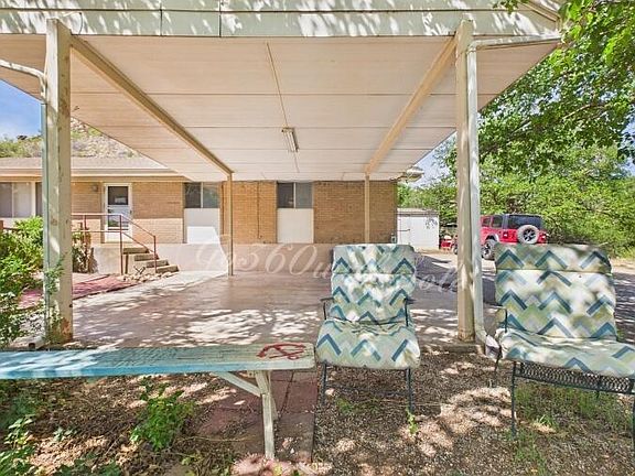 3rd image of 590 Comanche Dr