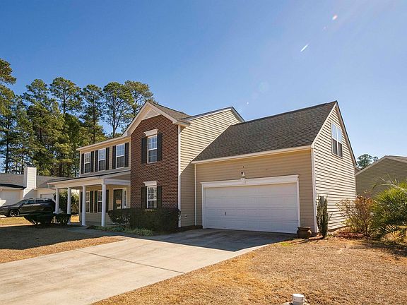 5th image of 13 Willow Tree Dr