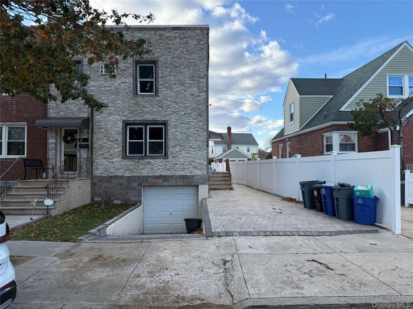 11460 226th St FLOOR 1