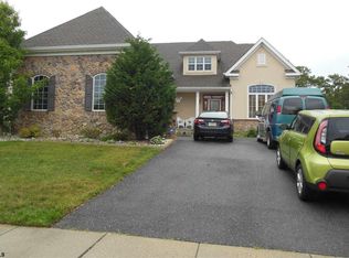 137 Crystal Lake Dr, Egg Harbor Township, NJ 08234
