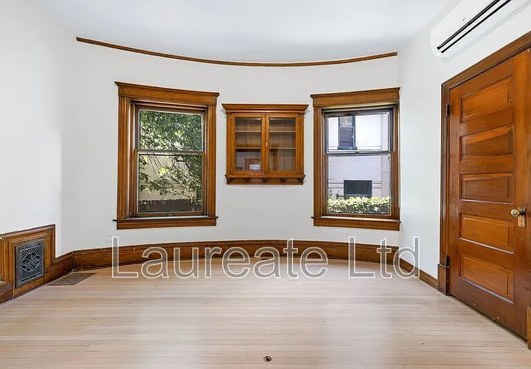 1126 N Lafayette St #1 — Photo 10