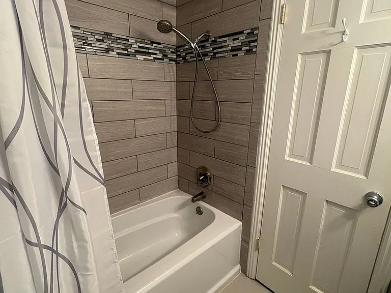 665 Manhattan Dr #1 — Photo 13