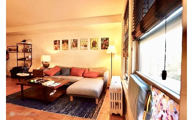 Rented by Douglas Elliman | media 27