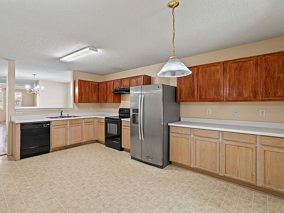 4th image of 2043 Paducah Ln