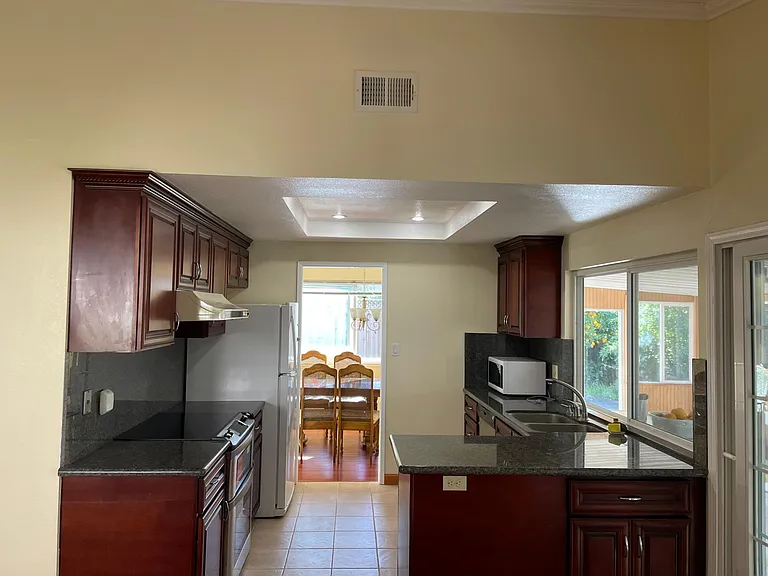 6737 San Anselmo Way — Photo 6
