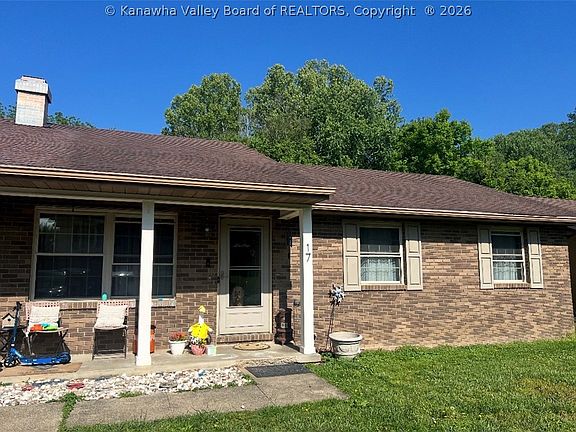 4th image of 4409 Chesterfield Ave