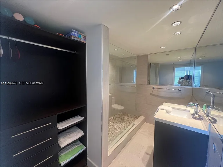 5313 Collins Ave #704 — Photo 10
