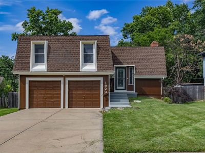1920 E Mohawk Dr, Olathe, KS, 66062