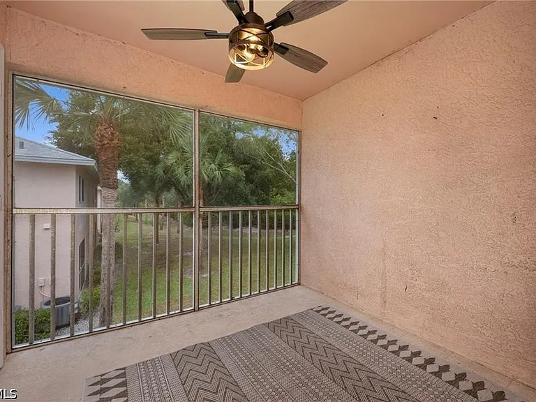 26729 Little John Ct #23 — Photo 10