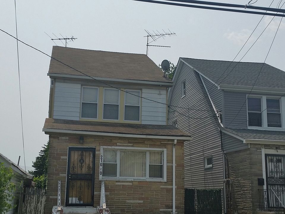 1st image of 21620 104th Ave