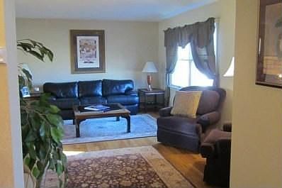 3rd image of 4622 Wicklow Dr