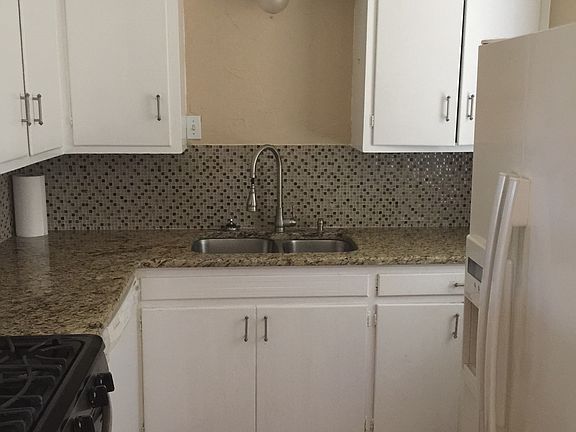 2nd image of 9605 Greystone Ave