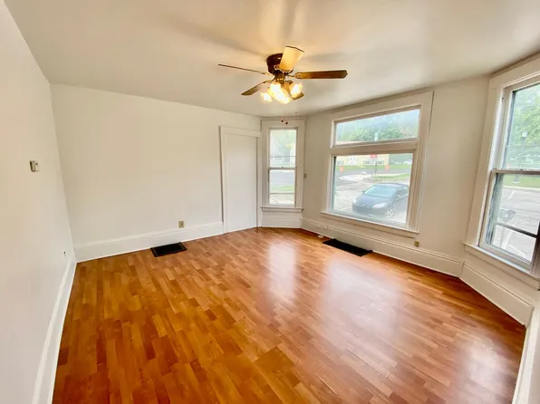 302 N. Normal St., 302 N Normal St APT 1, Ypsilanti, MI 48197