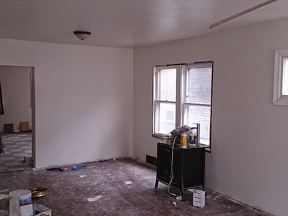 5th image of 12422 S Carpenter St