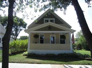 1814 Mallory St SW, Cedar Rapids, IA 52404