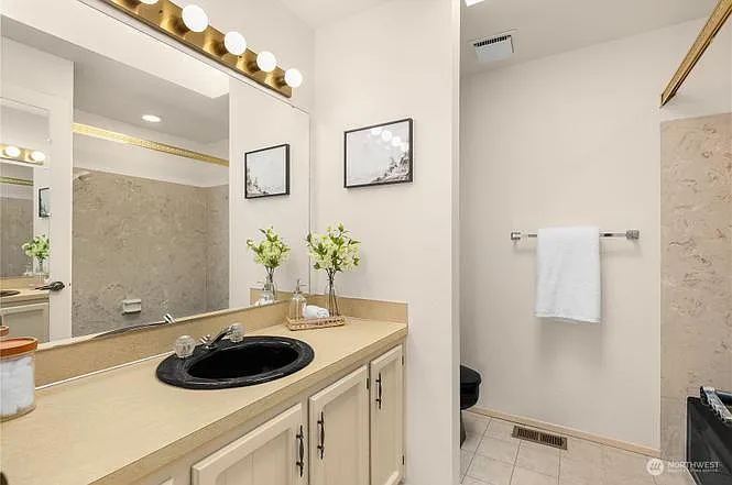 3909 NE 157th Pl — Photo 18