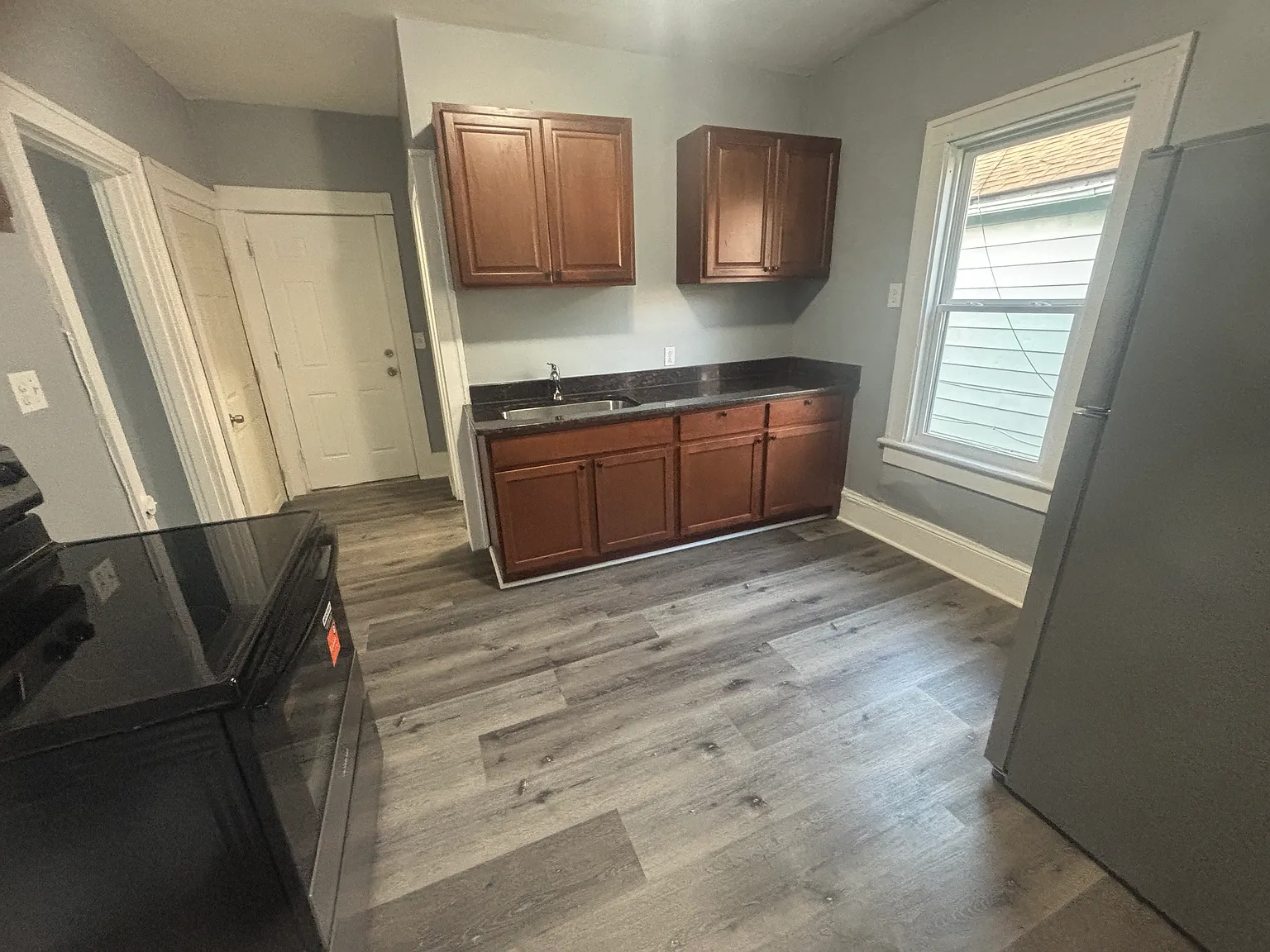 3 bed, 1.5 bath, 1019 sqft, $1,175 — Photo 4