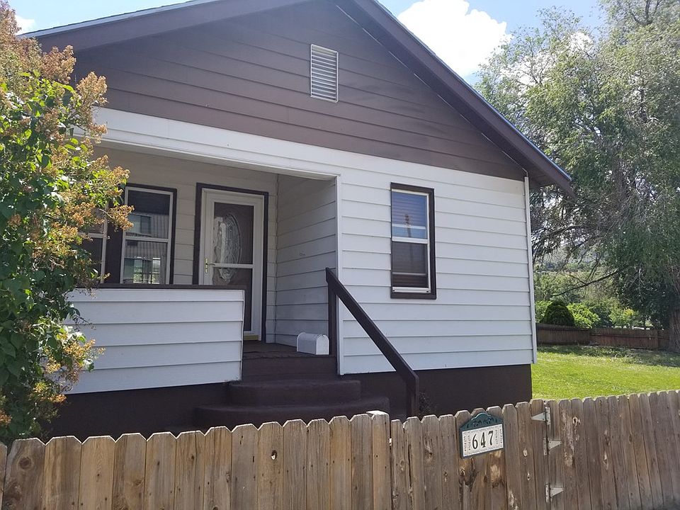 2nd image of 647 W Day St