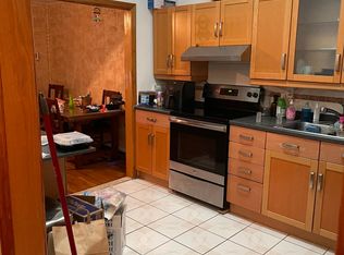 240-28 69th Ave #2, Little Neck, NY 11362