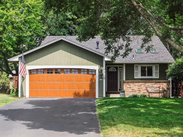 1716 Rio Loma Ln, Burnsville, MN 55337