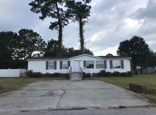 321 Opal Ave, Little River, SC 29566
