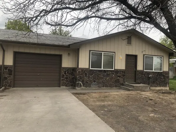 728 Eastland Dr N, Twin Falls, ID 83301