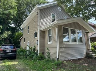 1095 Collinwood Ave, Akron, OH