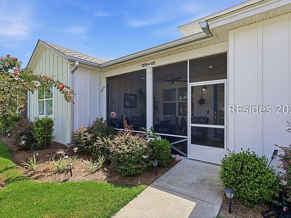 3rd image of 1375 Shoreside Dr #102