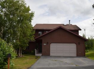 12221 Woodchase Cir, Anchorage, AK 99516