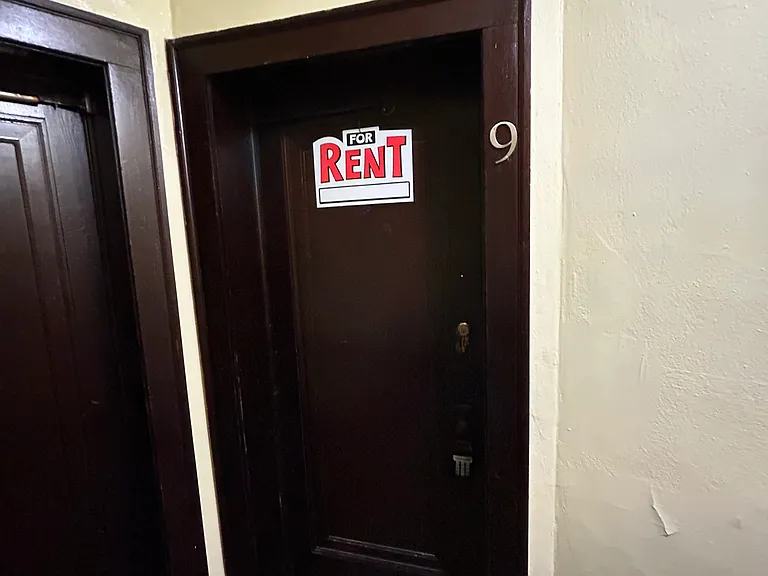 16814 Madison Ave #9 — Photo 2