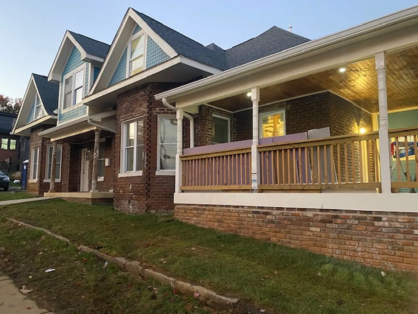 Waitlist for Aug2027Jul2028 Now Open! |Fort Sanders Duplex | Walk to UTK Campus | 17th & Highland — Photo 3
